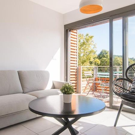 Le Coquet Avec Balcon Terrasse Et Parking Prive Apartment Sarlat-la-Canéda Exterior photo