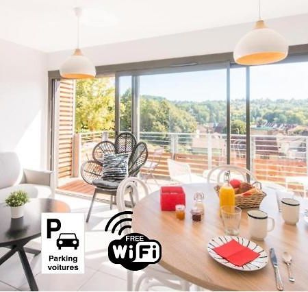 Le Coquet Avec Balcon Terrasse Et Parking Prive Apartment Sarlat-la-Canéda Exterior photo