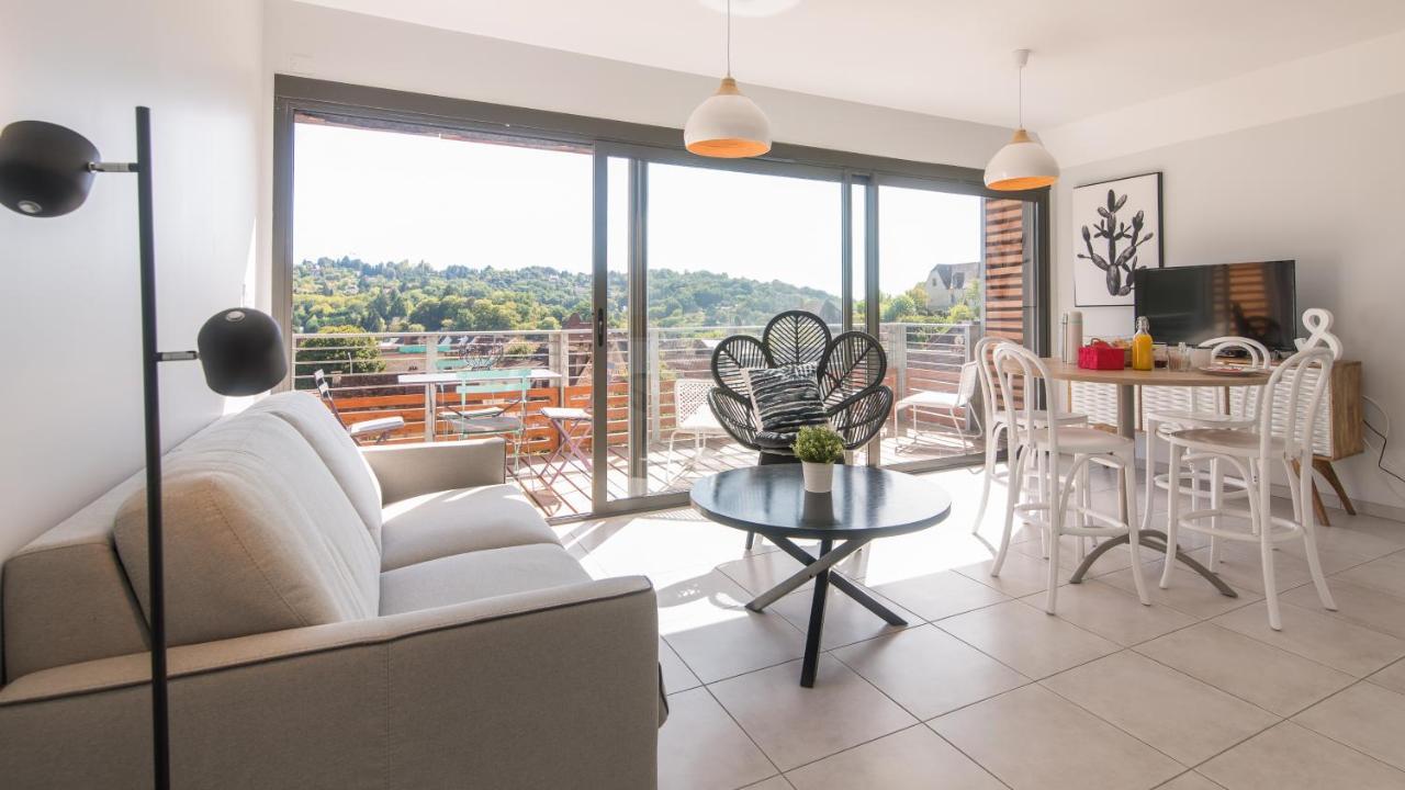 Le Coquet Avec Balcon Terrasse Et Parking Prive Apartment Sarlat-la-Canéda Exterior photo