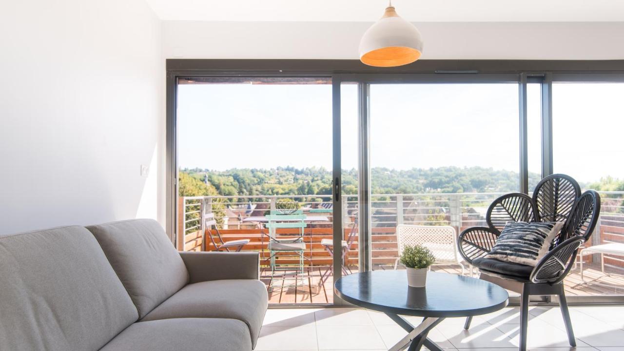 Le Coquet Avec Balcon Terrasse Et Parking Prive Apartment Sarlat-la-Canéda Exterior photo