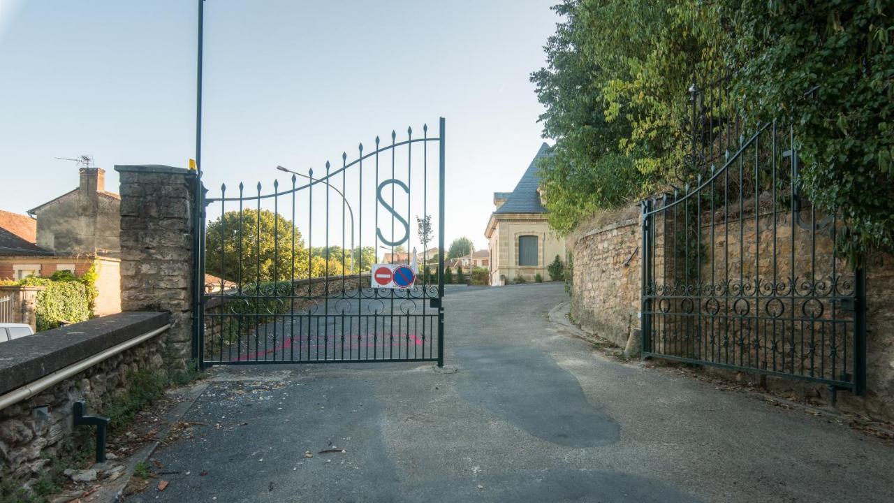 Le Coquet Avec Balcon Terrasse Et Parking Prive Apartment Sarlat-la-Canéda Exterior photo